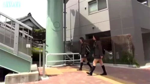 バスでＪＫにチ●コを挿入する動画